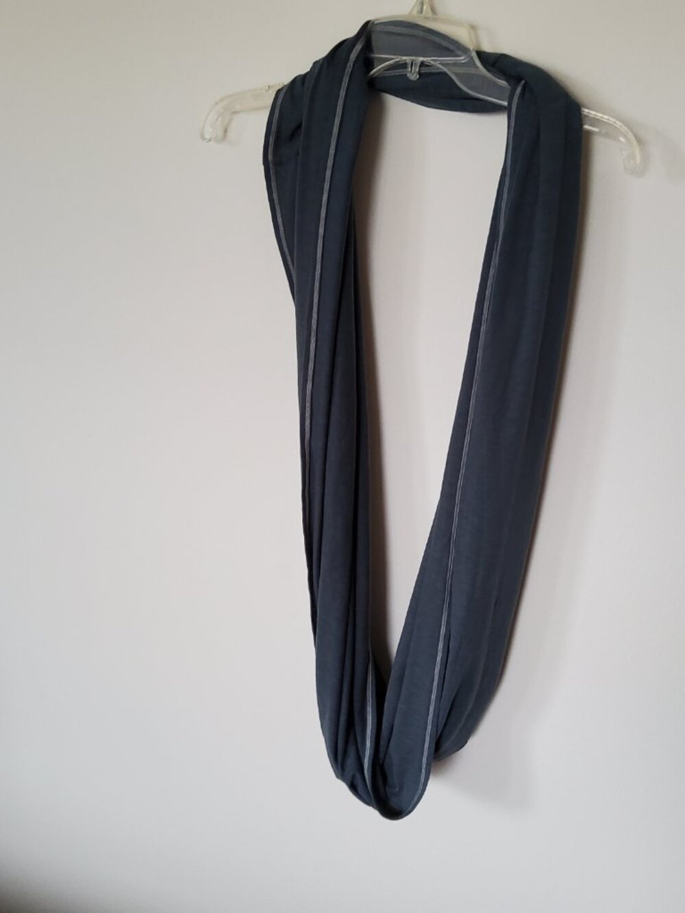 L.L. Bean Gray Circle Scarf